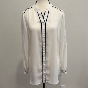 Classic White Blouse with Black Trim – Bonmarché Size 12